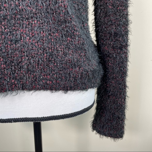 Max Studio Black Red Roundneck Sweater - Picture 5 of 6